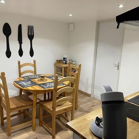 Appart 2 Pieces 35M2,Centre Ville, Parking Gratuit Μπουρζ Εξωτερικό φωτογραφία