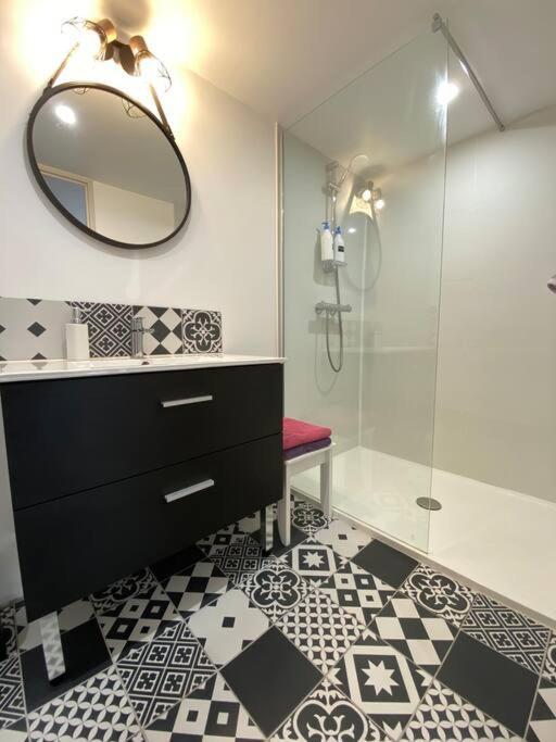 Appart 2 Pieces 35M2,Centre Ville, Parking Gratuit Μπουρζ Εξωτερικό φωτογραφία